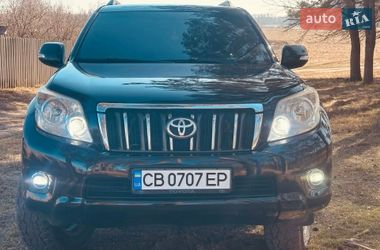 Внедорожник / Кроссовер Toyota Land Cruiser Prado 2010 в Мене