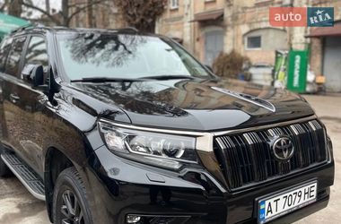 Позашляховик / Кросовер Toyota Land Cruiser Prado 2021 в Києві