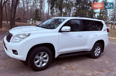 Внедорожник / Кроссовер Toyota Land Cruiser Prado 2012 в Киеве