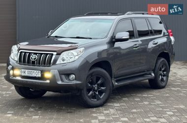 Позашляховик / Кросовер Toyota Land Cruiser Prado 2010 в Сарнах