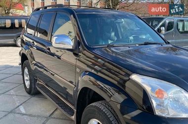 Внедорожник / Кроссовер Toyota Land Cruiser Prado 2005 в Новоднестровске