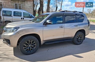 Позашляховик / Кросовер Toyota Land Cruiser Prado 2020 в Кривому Розі