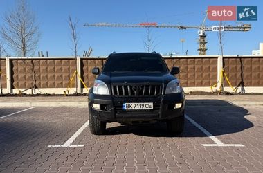 Позашляховик / Кросовер Toyota Land Cruiser Prado 2004 в Софіївській Борщагівці