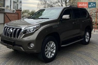 Позашляховик / Кросовер Toyota Land Cruiser Prado 2014 в Львові