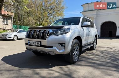 Внедорожник / Кроссовер Toyota Land Cruiser Prado 2020 в Киеве