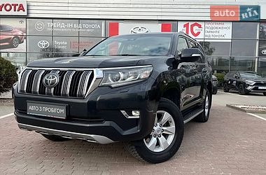 Позашляховик / Кросовер Toyota Land Cruiser Prado 2019 в Хмельницькому