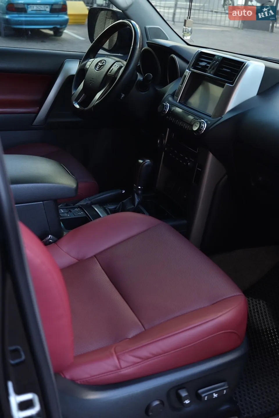 2011 Toyota Land Cruiser Prado - мініатюра 26