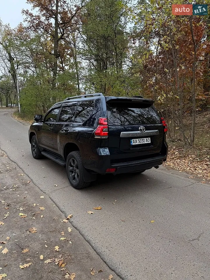 2019 Toyota Land Cruiser Prado - мініатюра 22