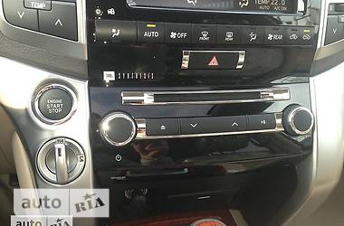 Внедорожник / Кроссовер Toyota Land Cruiser 2013 в 