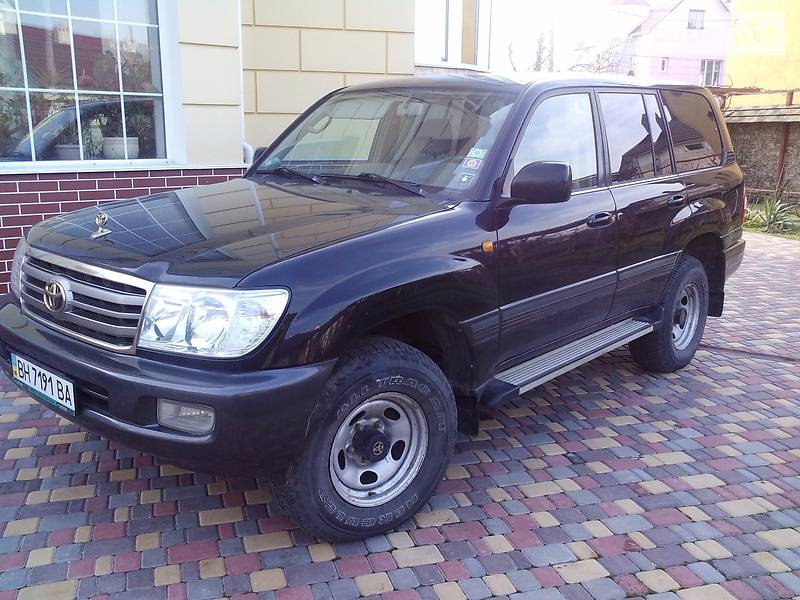 Внедорожник / Кроссовер Toyota Land Cruiser 2006 в Одессе