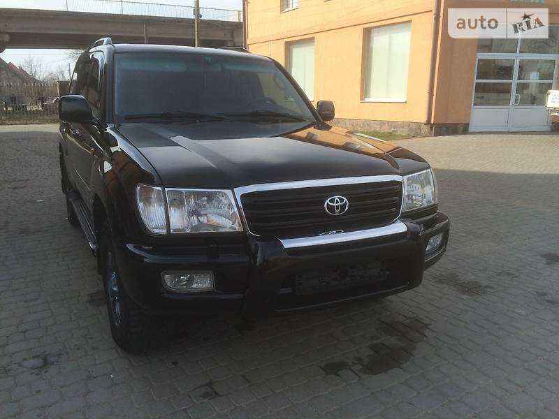 Внедорожник / Кроссовер Toyota Land Cruiser 2003 в Мукачево