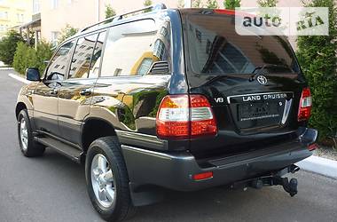 Внедорожник / Кроссовер Toyota Land Cruiser 2003 в Киеве