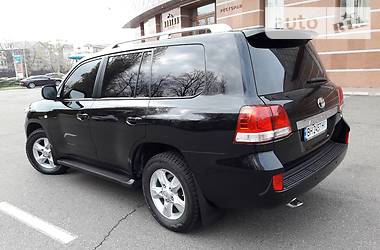 Внедорожник / Кроссовер Toyota Land Cruiser 2011 в Одессе