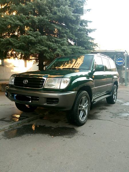 Внедорожник / Кроссовер Toyota Land Cruiser 1998 в Сумах