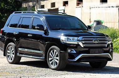 Внедорожник / Кроссовер Toyota Land Cruiser 2015 в Черновцах