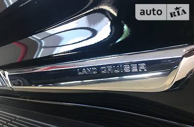 Внедорожник / Кроссовер Toyota Land Cruiser 2018 в Черкассах