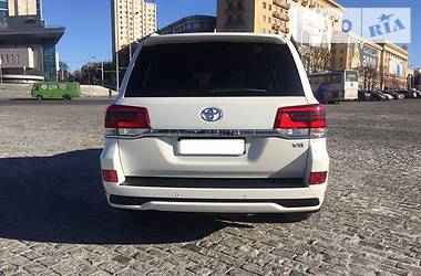 Внедорожник / Кроссовер Toyota Land Cruiser 2017 в Харькове