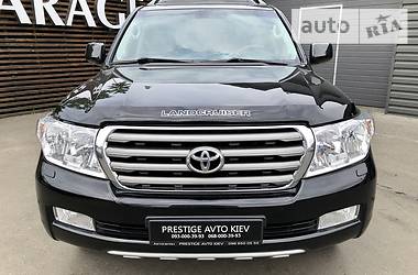 Внедорожник / Кроссовер Toyota Land Cruiser 2011 в Киеве