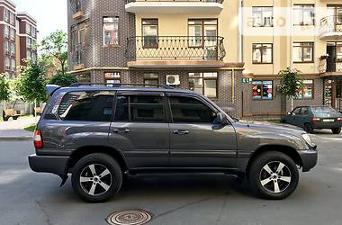 Внедорожник / Кроссовер Toyota Land Cruiser 2007 в Киеве