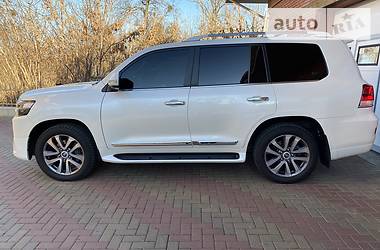 Внедорожник / Кроссовер Toyota Land Cruiser 2017 в Виннице