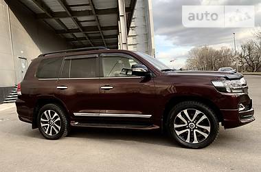 Внедорожник / Кроссовер Toyota Land Cruiser 2019 в Киеве