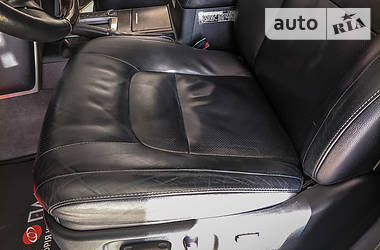 Позашляховик / Кросовер Toyota Land Cruiser 2012 в 