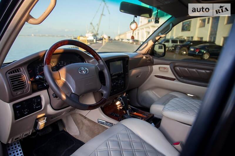 Позашляховик / Кросовер Toyota Land Cruiser 1999 в Одесі