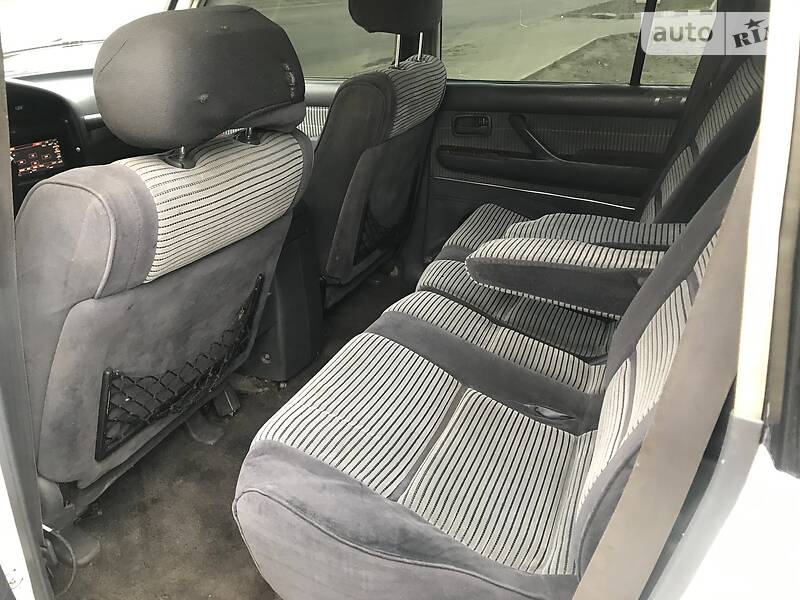 Позашляховик / Кросовер Toyota Land Cruiser 1993 в Одесі