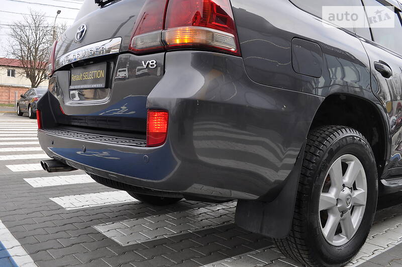 Позашляховик / Кросовер Toyota Land Cruiser 2008 в Одесі