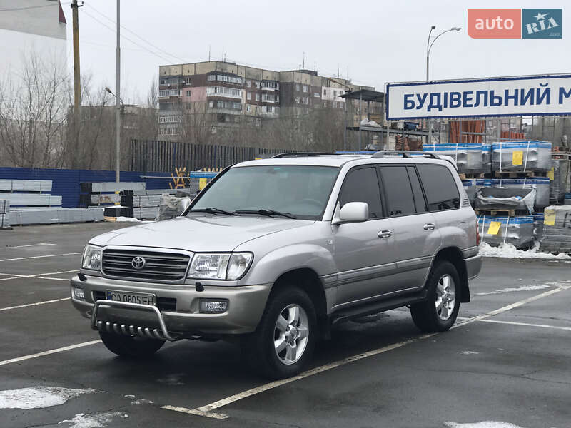 Внедорожник / Кроссовер Toyota Land Cruiser 2003 в Днепре