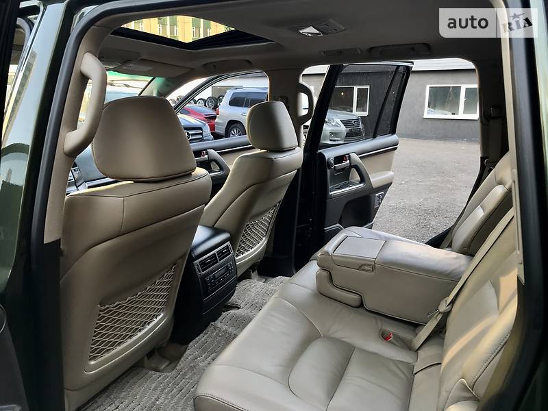 Внедорожник / Кроссовер Toyota Land Cruiser 2011 в Киеве