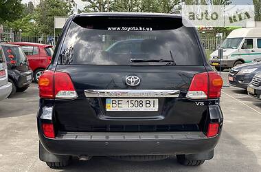 Внедорожник / Кроссовер Toyota Land Cruiser 2014 в Николаеве