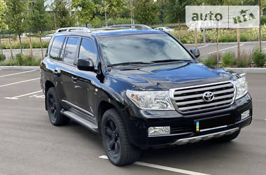 Позашляховик / Кросовер Toyota Land Cruiser 2011 в 