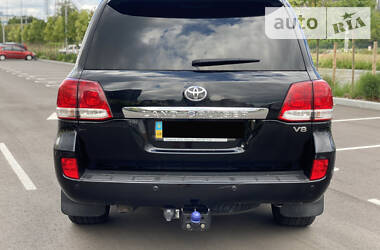 Позашляховик / Кросовер Toyota Land Cruiser 2011 в 