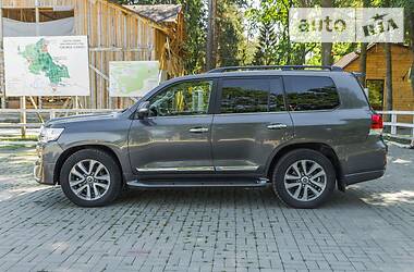 Внедорожник / Кроссовер Toyota Land Cruiser 2016 в Ровно