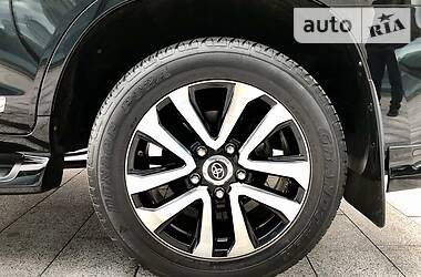 Внедорожник / Кроссовер Toyota Land Cruiser 2020 в 