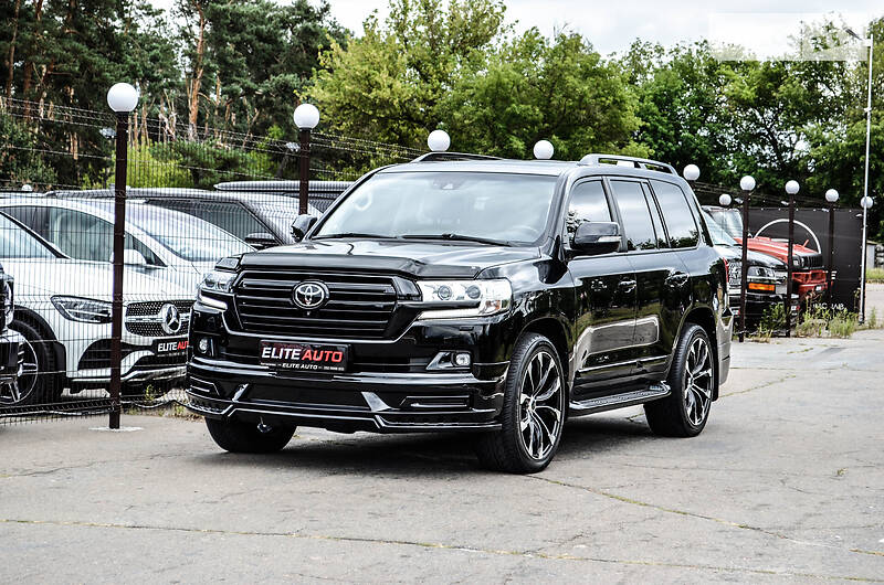 Внедорожник / Кроссовер Toyota Land Cruiser 2016 в Киеве