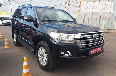 Позашляховик / Кросовер Toyota Land Cruiser 2020 в 
