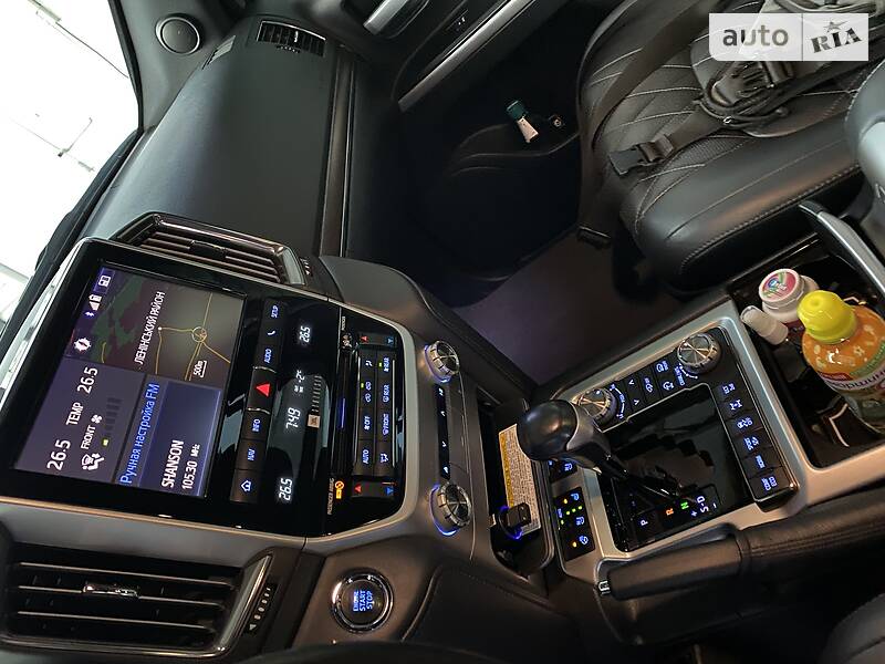 Внедорожник / Кроссовер Toyota Land Cruiser 2017 в Днепре фото 128 Внедорожник / Кроссовер Toyota Land Cruiser 2017 в Днепре