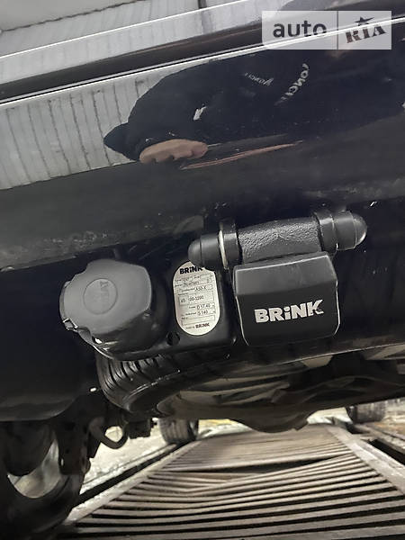 Внедорожник / Кроссовер Toyota Land Cruiser 2017 в Днепре фото 18 Внедорожник / Кроссовер Toyota Land Cruiser 2017 в Днепре