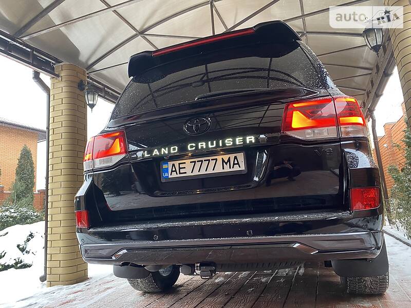 Внедорожник / Кроссовер Toyota Land Cruiser 2017 в Днепре фото 43 Внедорожник / Кроссовер Toyota Land Cruiser 2017 в Днепре