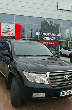 Позашляховик / Кросовер Toyota Land Cruiser 2009 в Бердичеві