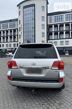 Внедорожник / Кроссовер Toyota Land Cruiser 2013 в Тернополе