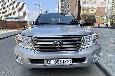 Позашляховик / Кросовер Toyota Land Cruiser 2012 в Одесі