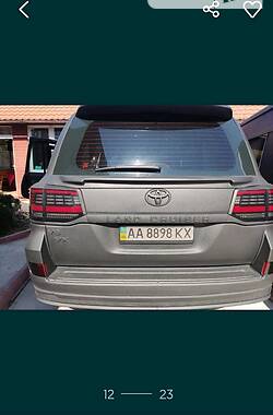 Внедорожник / Кроссовер Toyota Land Cruiser 2007 в Киеве