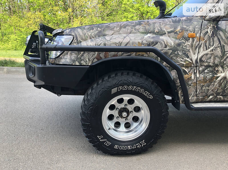 Внедорожник / Кроссовер Toyota Land Cruiser 2005 в Харькове