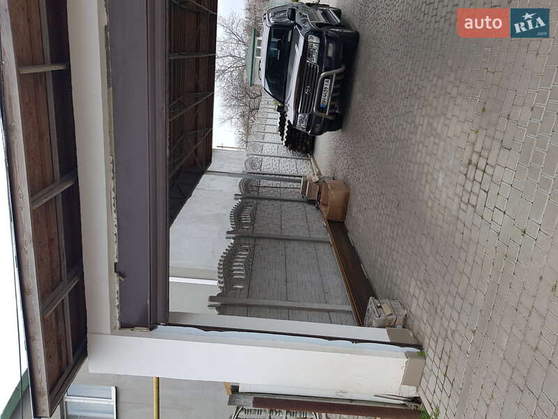 Внедорожник / Кроссовер Toyota Land Cruiser 2004 в Одессе