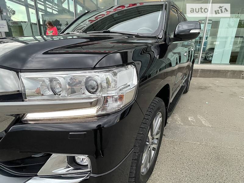 Позашляховик / Кросовер Toyota Land Cruiser 2019 в Києві фото 7 Позашляховик / Кросовер Toyota Land Cruiser 2019 в Києві