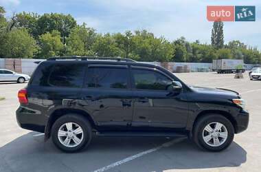 Позашляховик / Кросовер Toyota Land Cruiser 2013 в 