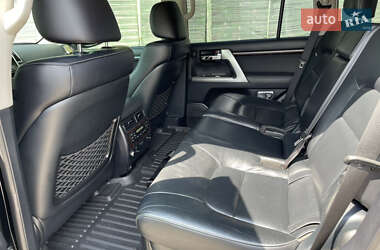 Позашляховик / Кросовер Toyota Land Cruiser 2013 в 